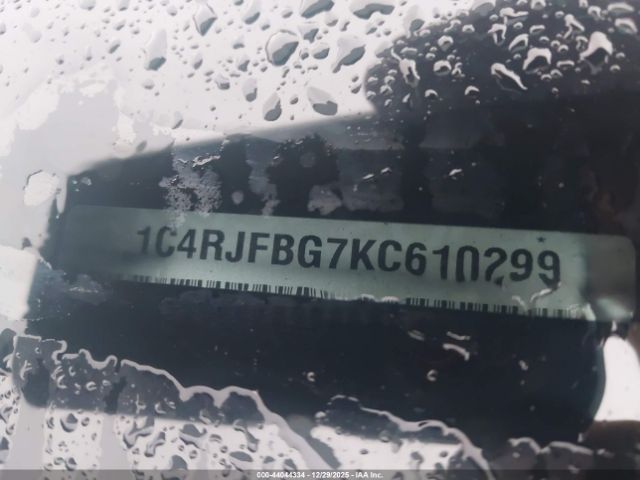 Jeep Grand Cherokee Limited 4x4 Image 14