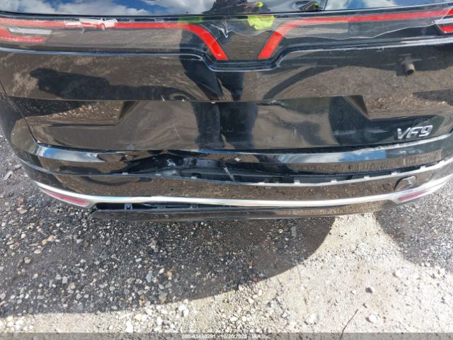 Vinfast Vf 9 Plus Image 17