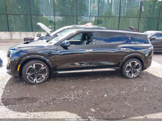 Vinfast Vf 9 Plus Image 8