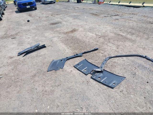 Jeep Grand Cherokee Laredo X 4x4 Image 6