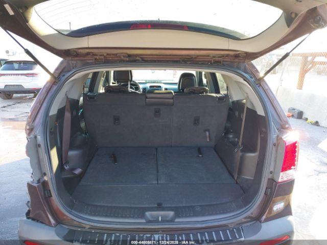 Kia Sorento Ex Image 12