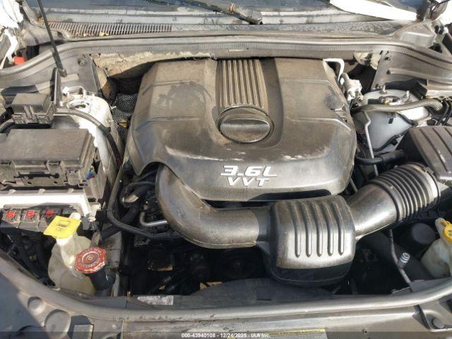 Dodge Durango Crew Image 14