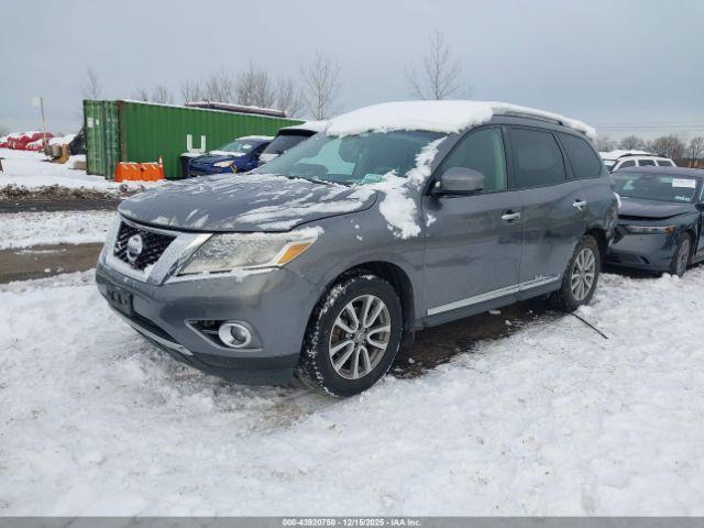 Nissan Pathfinder Sl Image 9