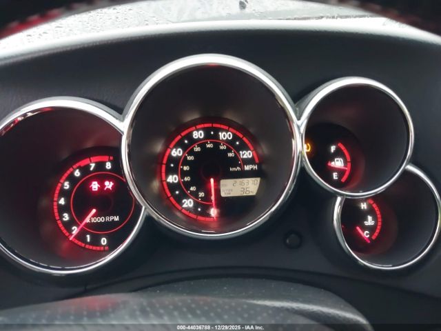 Toyota Matrix Xr Image 8