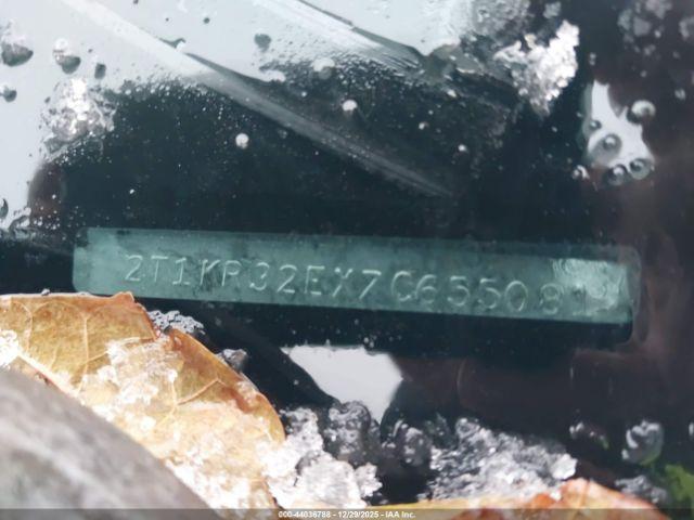 Toyota Matrix Xr Image 7