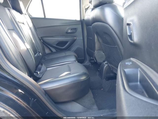 Chevrolet Trax Lt Image 2