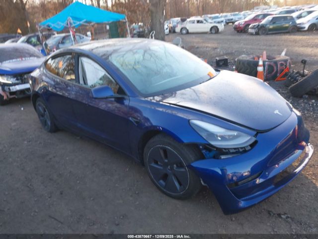 Tesla Model 3 Rear-wheel Drive Image 15