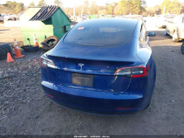 Tesla Model 3 Rear-wheel Drive Image 3