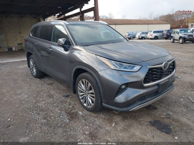 Toyota Highlander Platinum Image 1