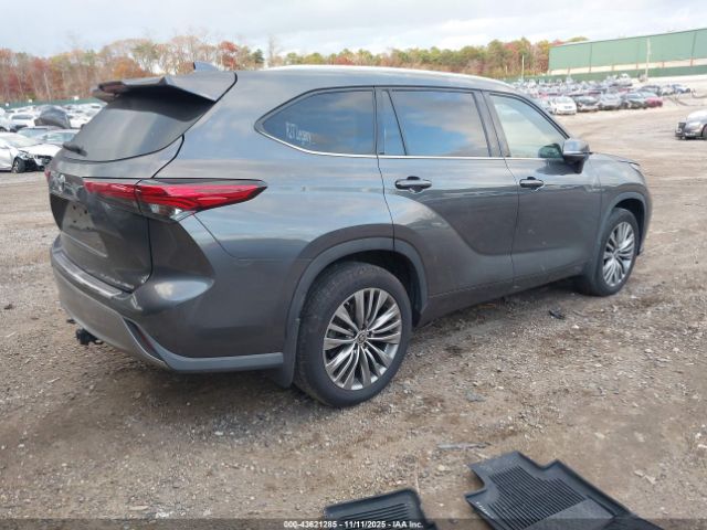 Toyota Highlander Platinum Image 3