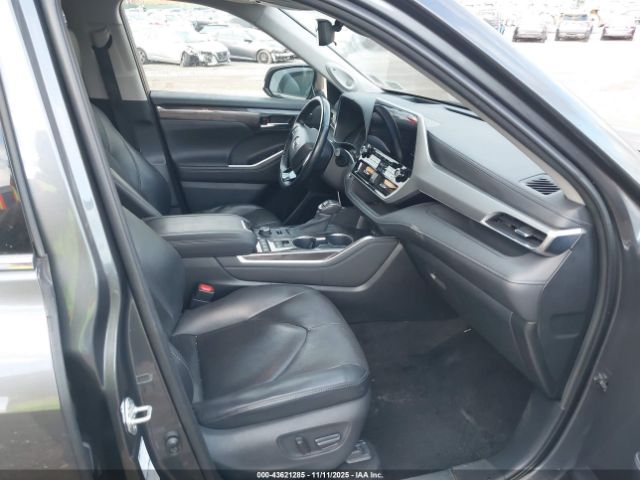 Toyota Highlander Platinum Image 5