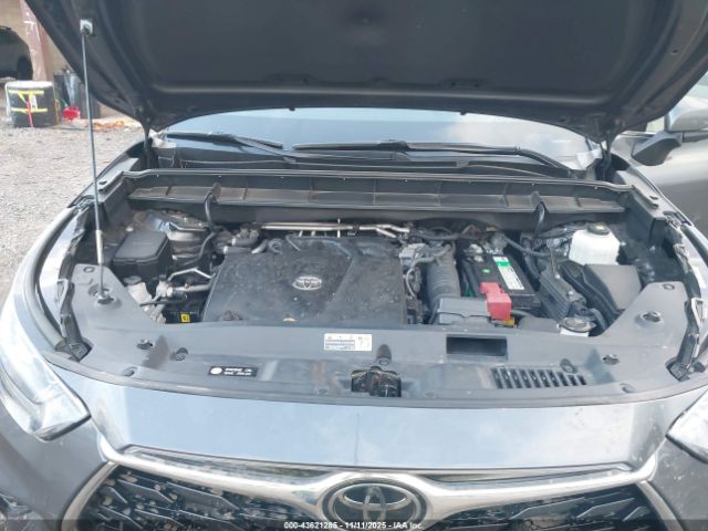 Toyota Highlander Platinum Image 4