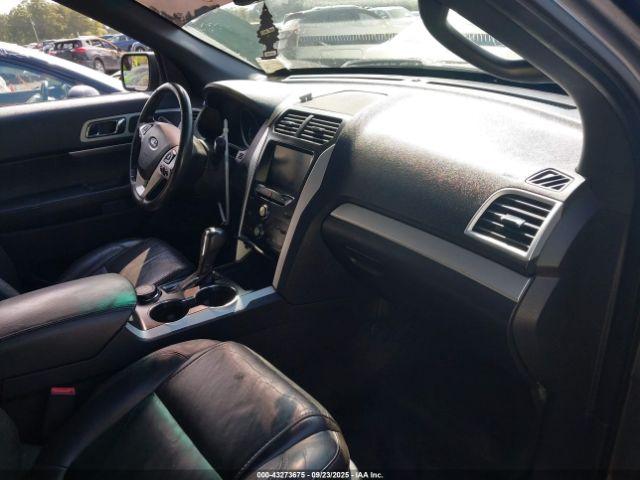 Ford Explorer Xlt Image 7