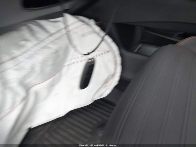 Nissan Rogue Rock Creek Image 3