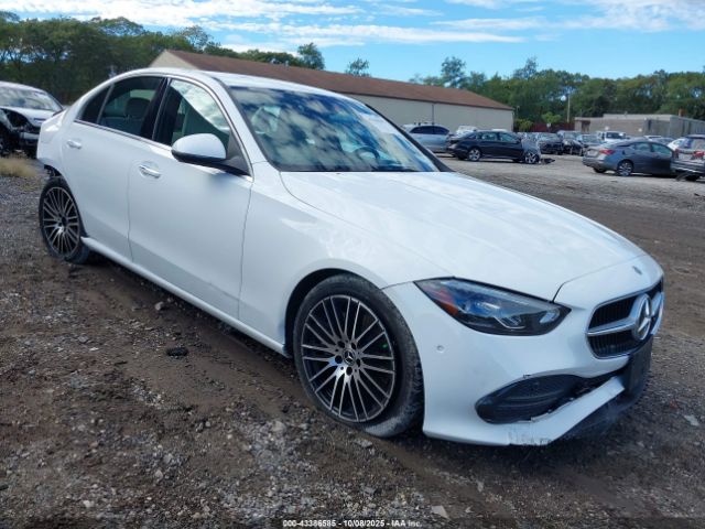 Mercedes-Benz C-Class Image 1