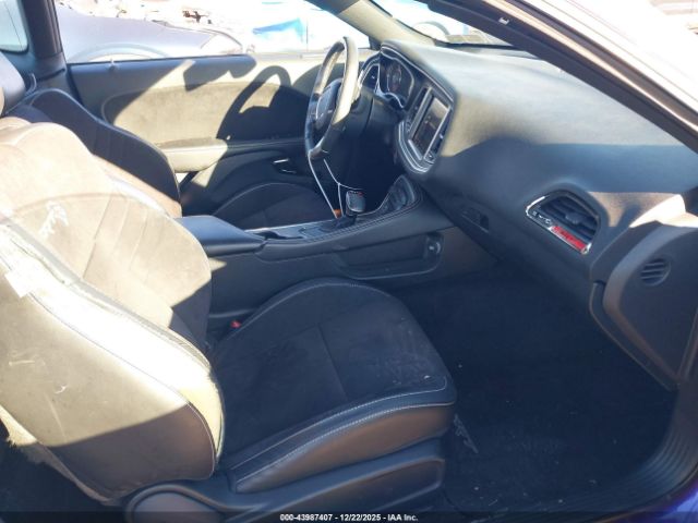 Dodge Challenger Srt Hellcat Image 8