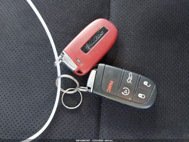 Dodge Challenger Srt Hellcat Image 16