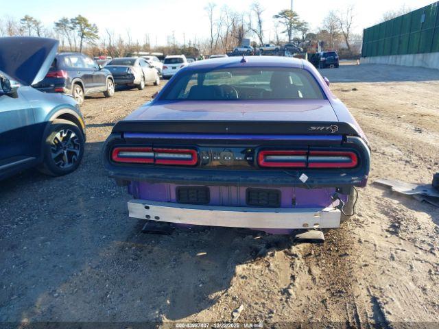 Dodge Challenger Srt Hellcat Image 15