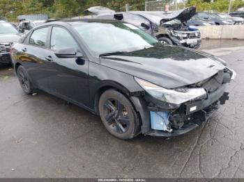  Salvage Hyundai ELANTRA