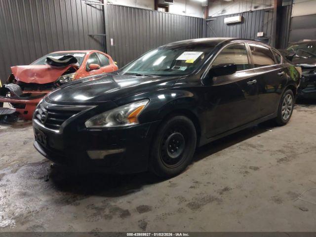 Nissan Altima 2.5 S Image 3