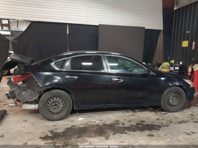 Nissan Altima 2.5 S Image 12