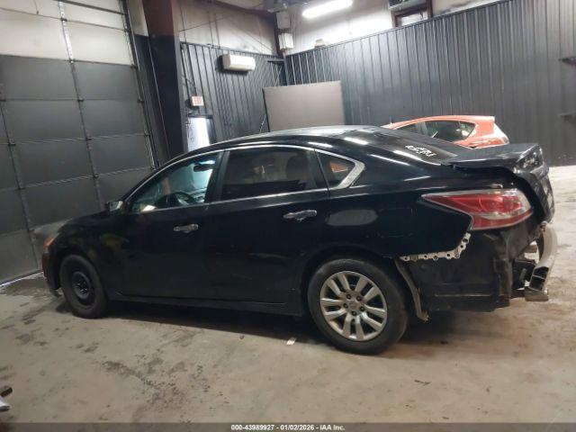 Nissan Altima 2.5 S Image 10