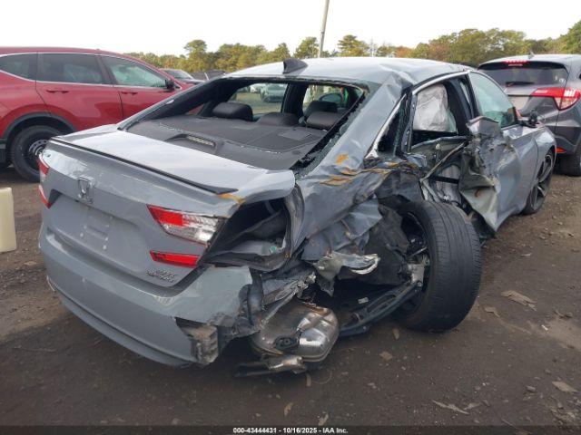 Honda Accord Sport 2.0t Image 4