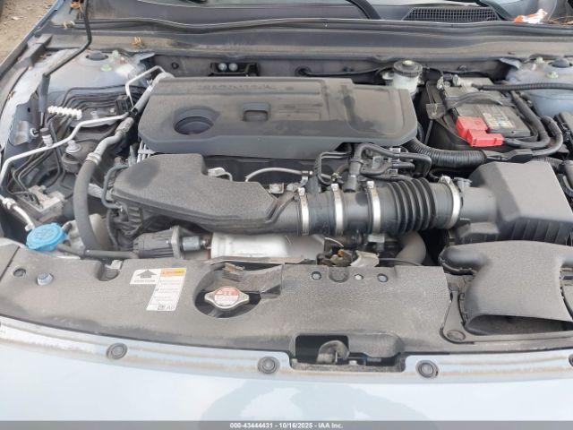 Honda Accord Sport 2.0t Image 6