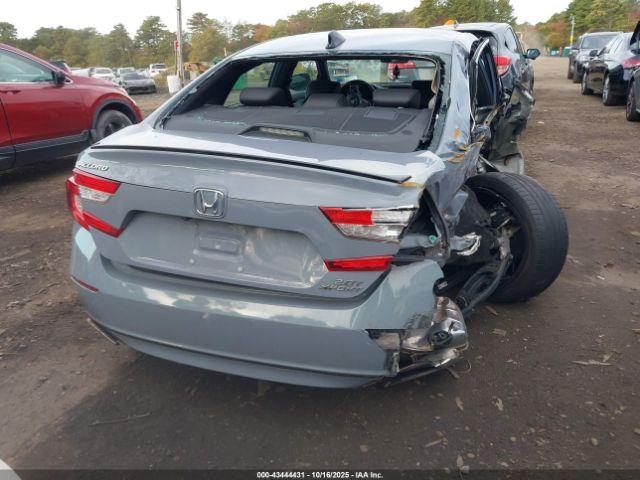 Honda Accord Sport 2.0t Image 9