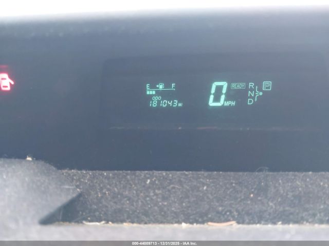 Toyota Prius Image 2