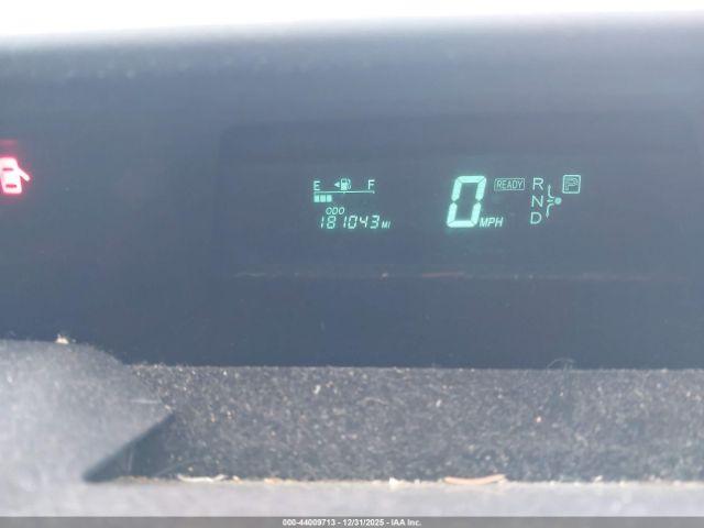 Toyota Prius Image 2