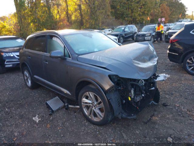 Audi Q7 Premium Plus 55 Tfsi Quattro Tiptronic Image 3