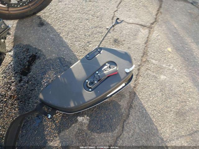 Harley-Davidson Fxlrst Image 9