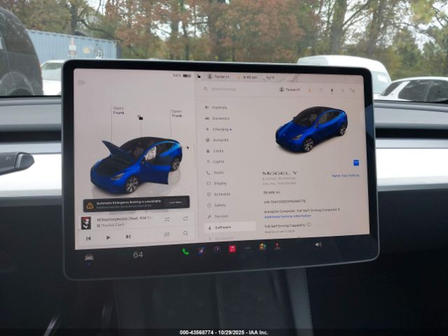 Tesla Model Y Image 11
