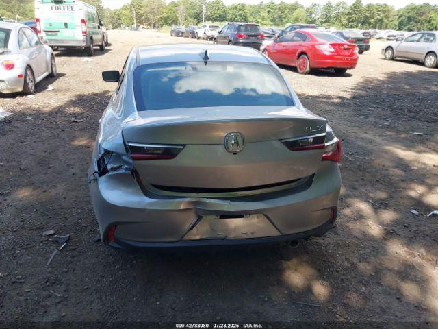 Acura ILX Premium Package Image 17