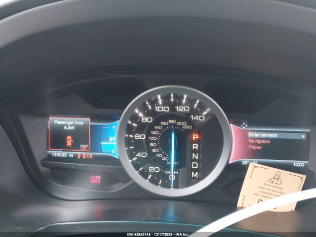 Ford Explorer Xlt Image 9