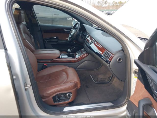 Audi A8 4.2 Image 11
