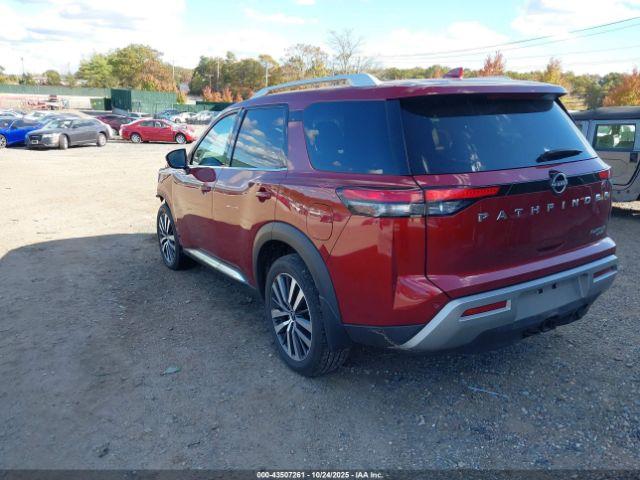 Nissan Pathfinder Platinum 4wd Image 8
