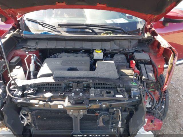 Nissan Pathfinder Platinum 4wd Image 9