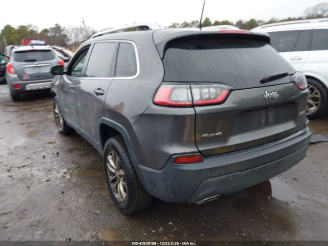 Jeep Cherokee Latitude Plus 4x4 Image 2