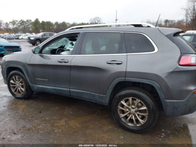 Jeep Cherokee Latitude Plus 4x4 Image 12