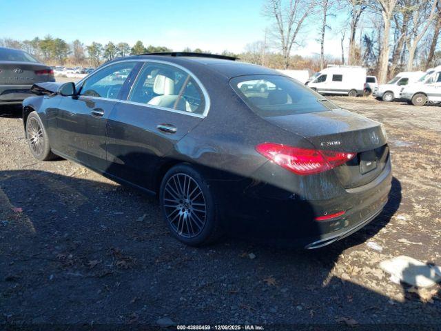 Mercedes-Benz C-Class 4matic Image 7