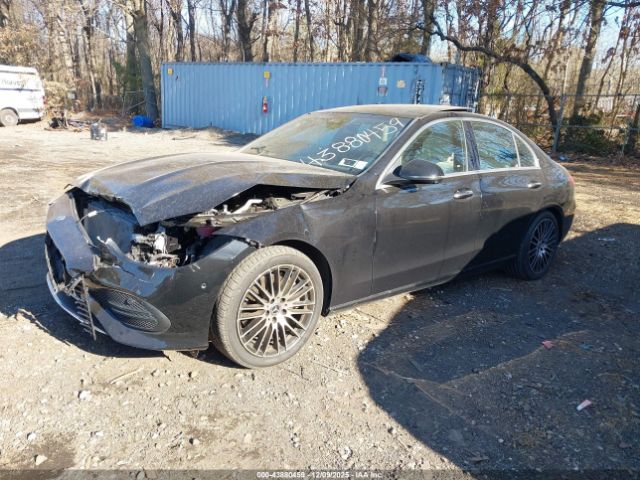Mercedes-Benz C-Class 4matic Image 13