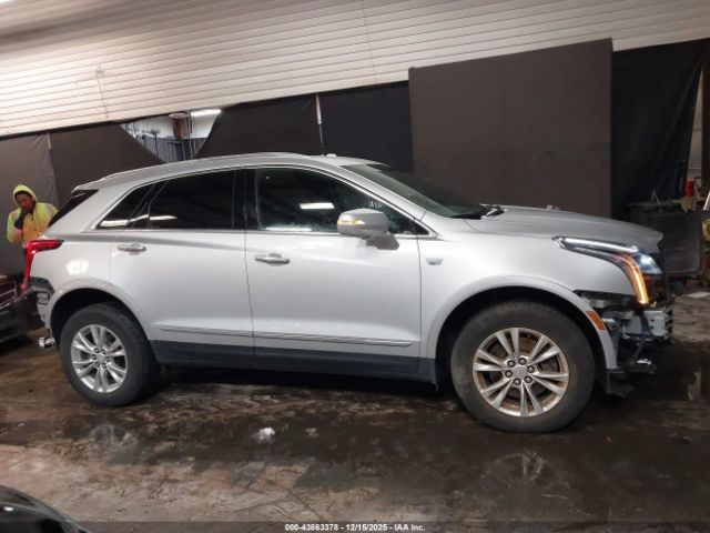 Cadillac XT5 Awd Luxury Image 9