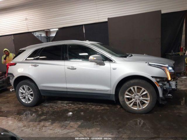 Cadillac XT5 Awd Luxury Image 9