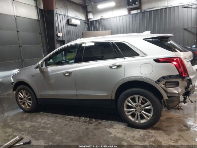 Cadillac XT5 Awd Luxury Image 12