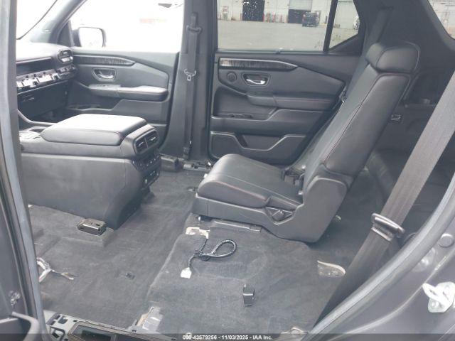 Honda Pilot Black Edition Image 10