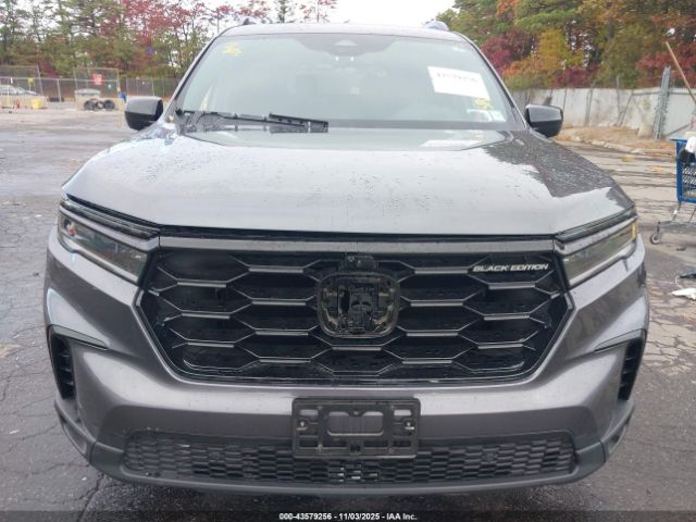 Honda Pilot Black Edition Image 11