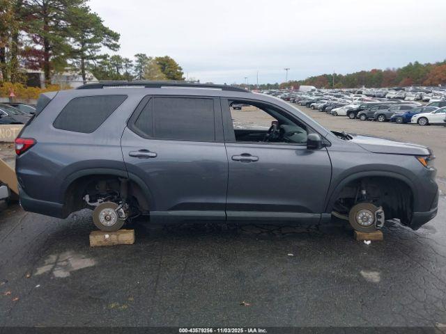 Honda Pilot Black Edition Image 3