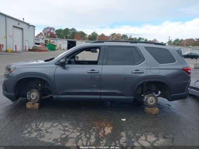 Honda Pilot Black Edition Image 17